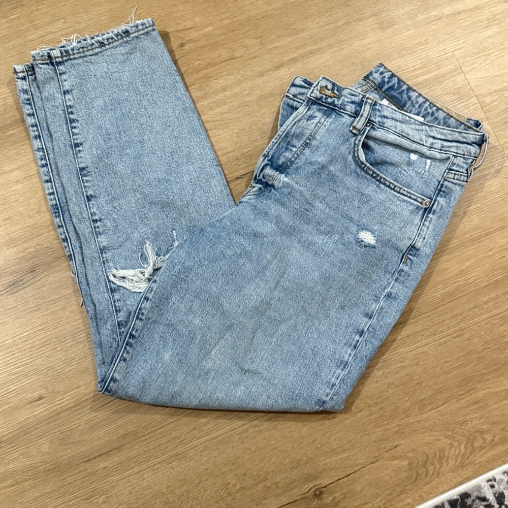 H&M ultra high rise mom Light Blue Distressed Jeans